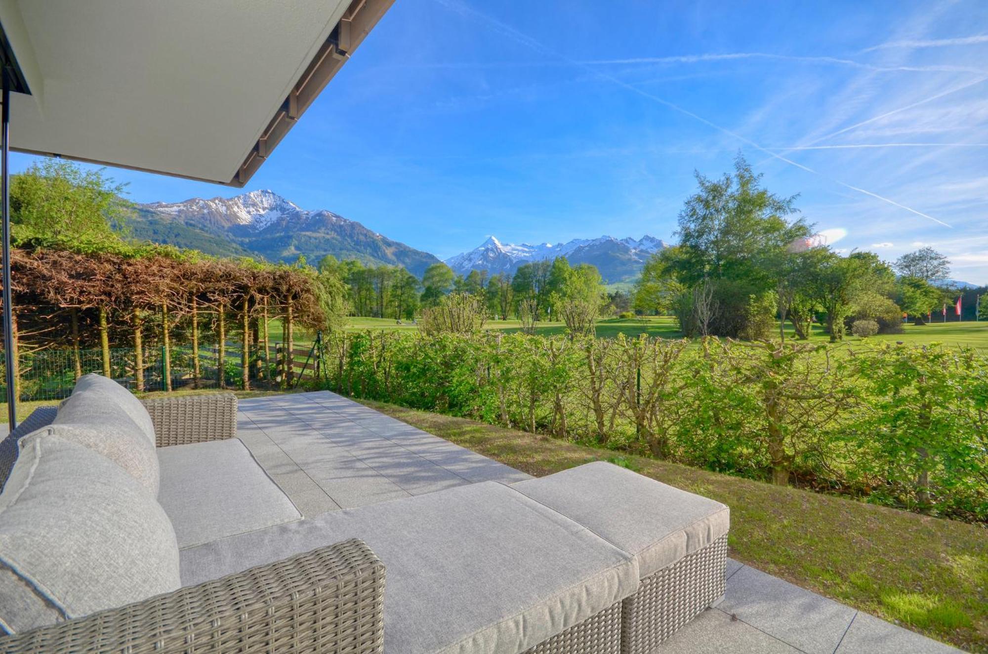 Golf & Glacier View - By Alpen Apartments Zell am See Exterior foto