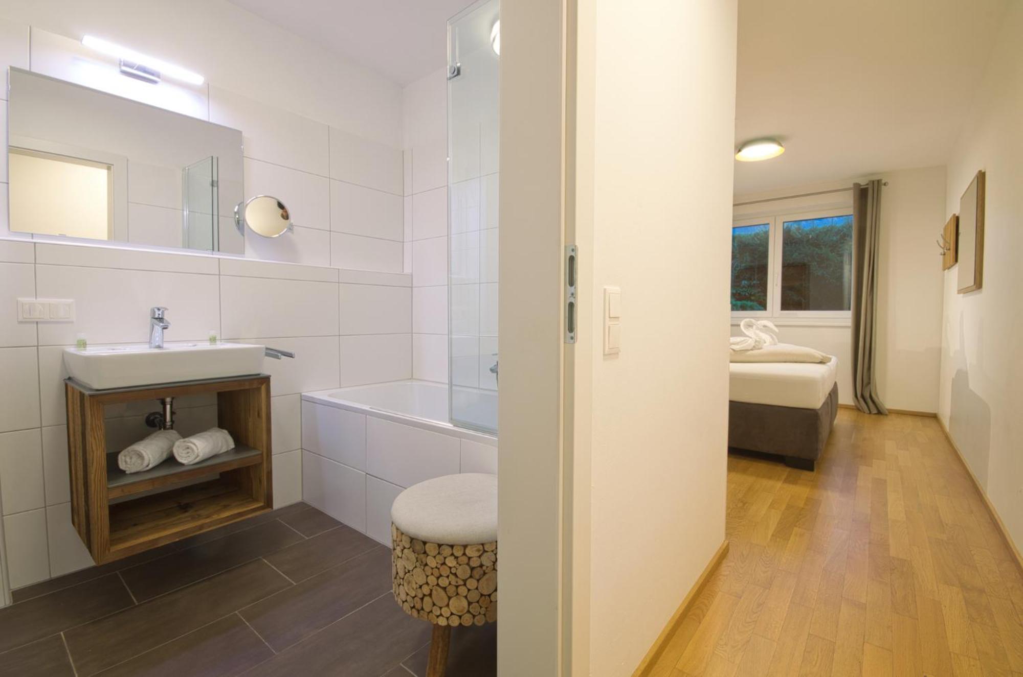 Golf & Glacier View - By Alpen Apartments Zell am See Exterior foto
