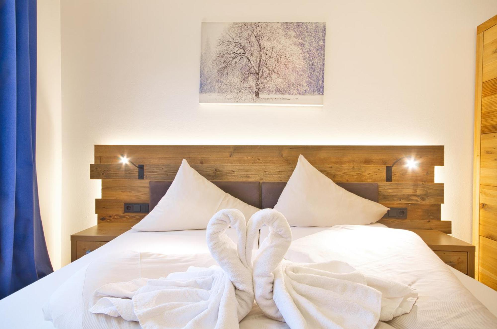 Golf & Glacier View - By Alpen Apartments Zell am See Exterior foto